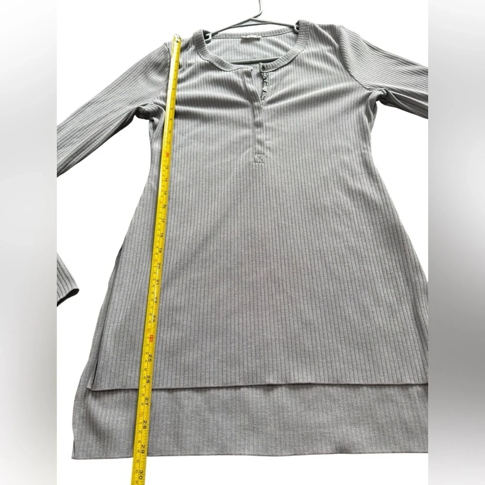 Free People Intimately gray Long Sleeve size medium